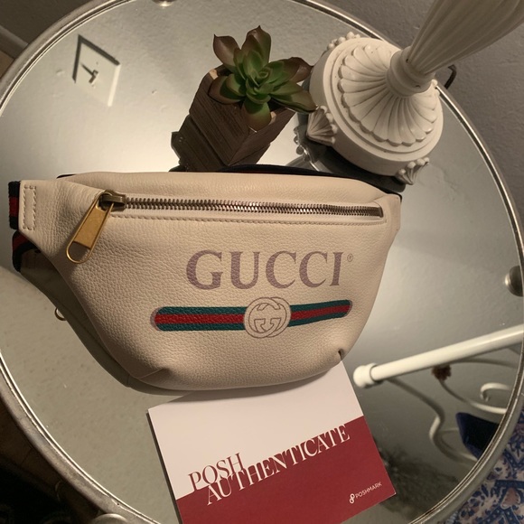 white gucci fanny pack